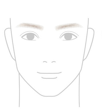 太めの薄い眉毛